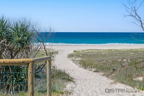 Property photo of 2/206-210 Pacific Parade Bilinga QLD 4225