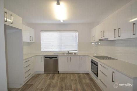 2/39 Kirkland Ave, Coorparoo, QLD 4151