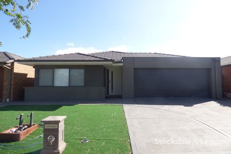 Property photo of 7 Bindarri Road Manor Lakes VIC 3024