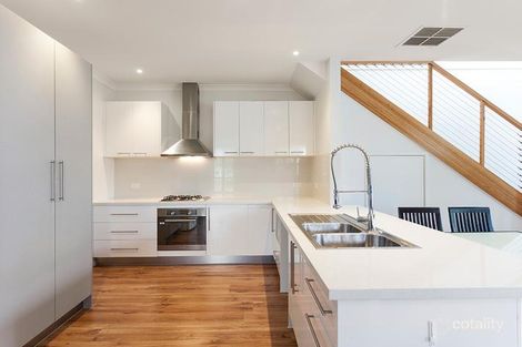 Property photo of 48 Mawarra Crescent Chadstone VIC 3148