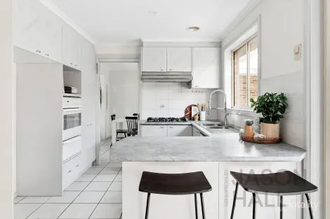 Property photo of 21 Tyenna Close Amaroo ACT 2914