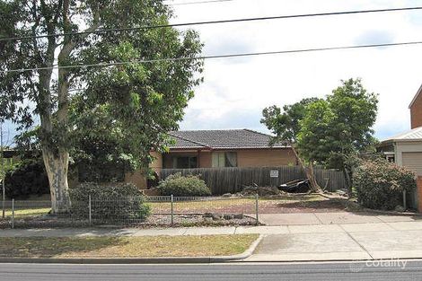 23-25 Fairbairn Rd, Sunshine West, VIC 3020