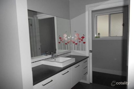 Property photo of 12 Mawson Place Sunshine Bay NSW 2536