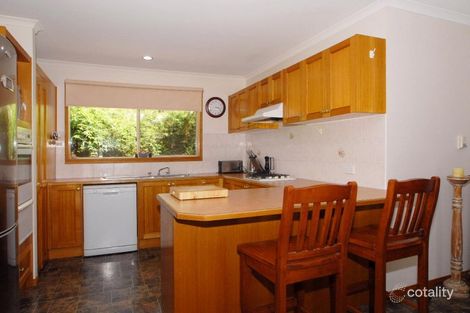 Property photo of 1 Neptune Place Cranbourne West VIC 3977