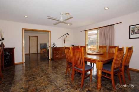 Property photo of 1 Neptune Place Cranbourne West VIC 3977