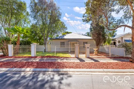 27 Queen St, Smithfield, SA 5114
