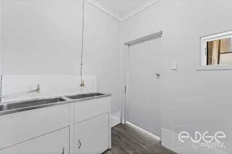 Property photo of 27 Queen Street Smithfield SA 5114