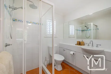 Property photo of 5/6 Mahia Terrace Kings Beach QLD 4551