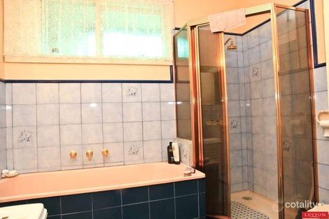 Property photo of 7 Devon Drive Springvale South VIC 3172