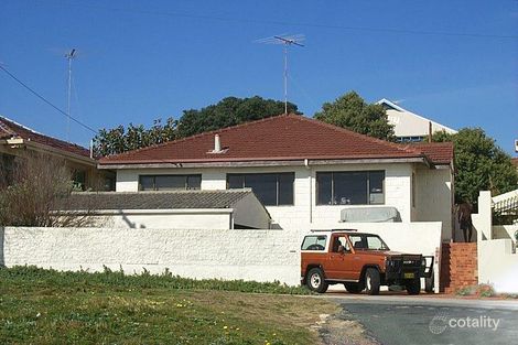 325 West Coast Dr, Trigg, WA 6029