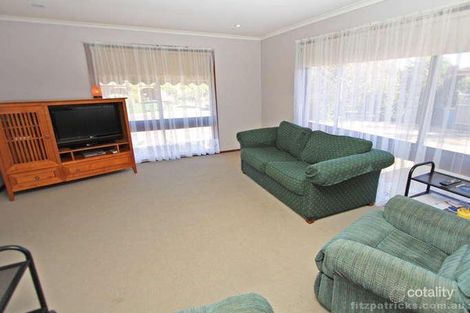 Property photo of 9 Myall Crescent Lake Albert NSW 2650
