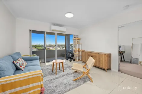 Property photo of 305/8 Waverley Street Southport QLD 4215