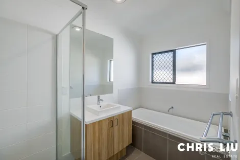 Property photo of 62 Dunaden Street Logan Reserve QLD 4133