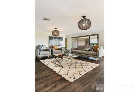 Property photo of 6 Hallmark Court Mount Barker SA 5251