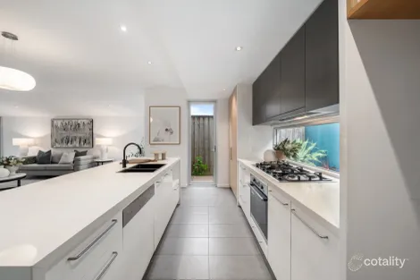 Property photo of 12/14 Lillimur Road Ormond VIC 3204