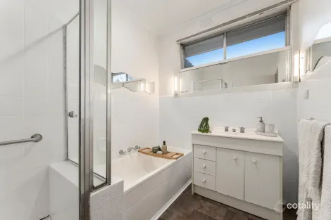 Property photo of 1/482-484 Mitcham Road Mitcham VIC 3132