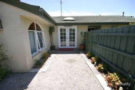 Property photo of 5 Highview Avenue Cranbourne VIC 3977