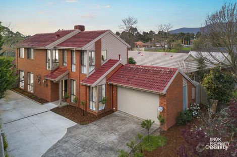 15 Fernlea Ave, Rowville, VIC 3178