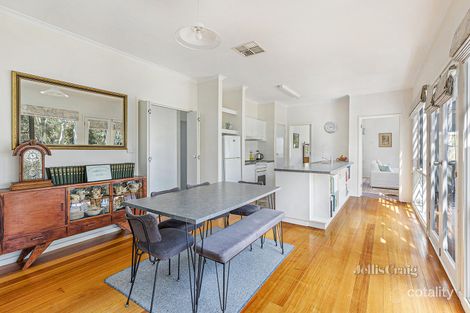 Property photo of 11 Canrobert Street Newstead VIC 3462