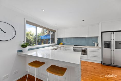 Property photo of 3 Bradley Place Illawong NSW 2234