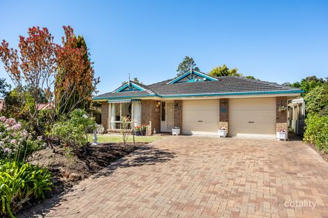 19 Stonebridge Dr, Aberfoyle Park, SA 5159