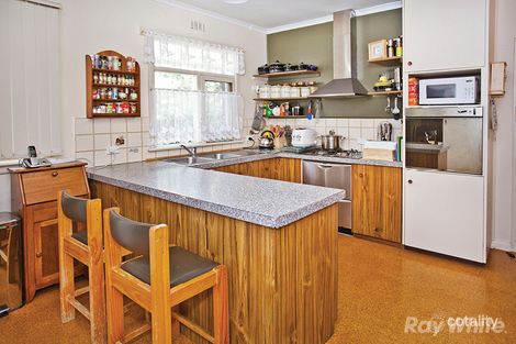 Property photo of 46 Larch Crescent Mount Waverley VIC 3149