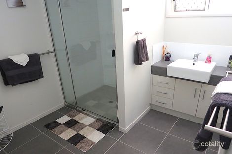 Property photo of 64 Huff Street Gracemere QLD 4702
