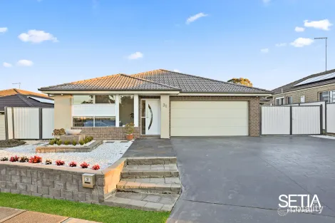 Property photo of 31 Armitage Drive Glendenning NSW 2761