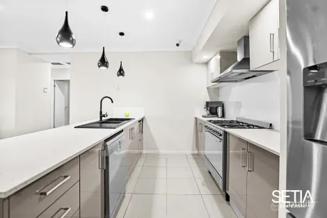 Property photo of 31 Armitage Drive Glendenning NSW 2761