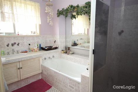 Property photo of 93 Hillvue Road Hillvue NSW 2340