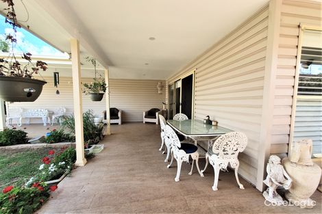 Property photo of 11 Edmund Place Rosemeadow NSW 2560