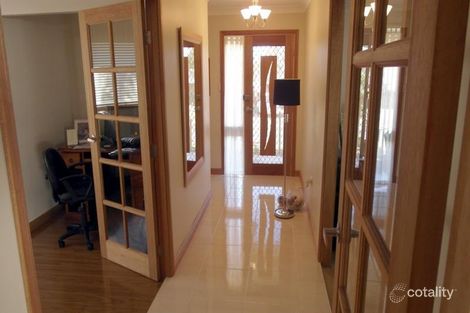 Property photo of 35 Ploughman Crescent Werrington Downs NSW 2747
