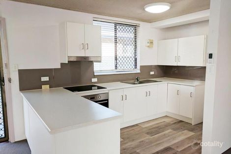 Property photo of 2/995 Gold Coast Highway Palm Beach QLD 4221