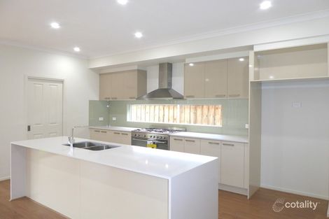 Property photo of 9 Hartland Drive Cranbourne North VIC 3977