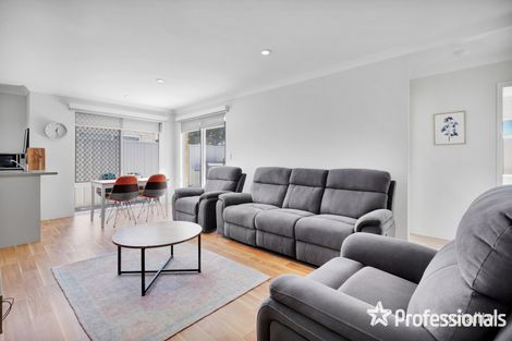 Property photo of 2/19 Muscari Close Seville Grove WA 6112