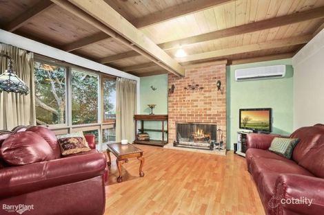 Property photo of 48 Walnut Drive Kilsyth VIC 3137