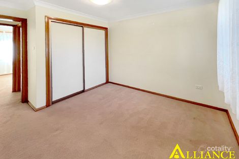 Property photo of 4/40 Woods Road Sefton NSW 2162