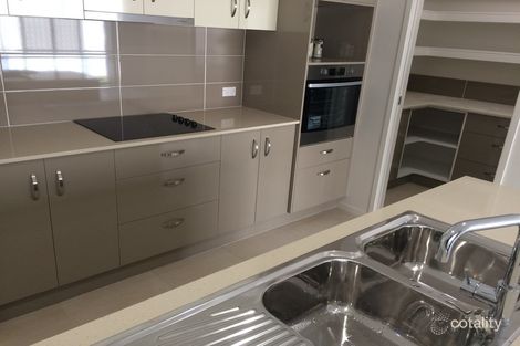 Property photo of 70 Spurs Drive Wellington Point QLD 4160