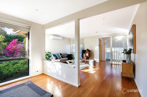 Property photo of 23 Leatherwood Grove Meadow Heights VIC 3048