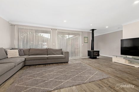 Property photo of 3 Collier Close St Helens Park NSW 2560