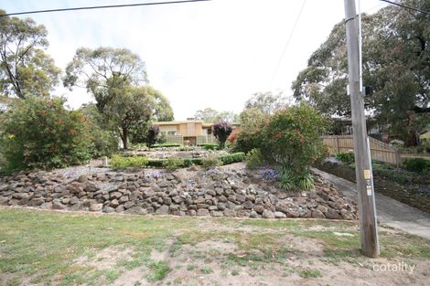 7 Jinjella Rd, Highton, VIC 3216