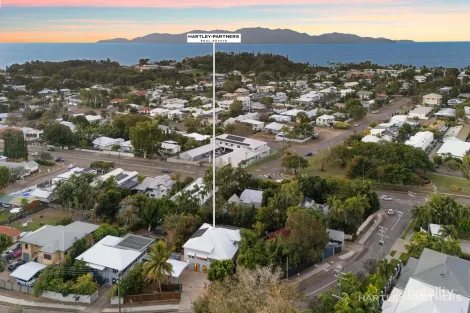 Property photo of 5 Gilbert Crescent Castle Hill QLD 4810