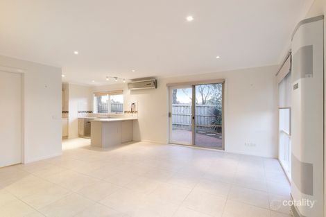 Property photo of 1/22 Dunn Crescent Langwarrin VIC 3910