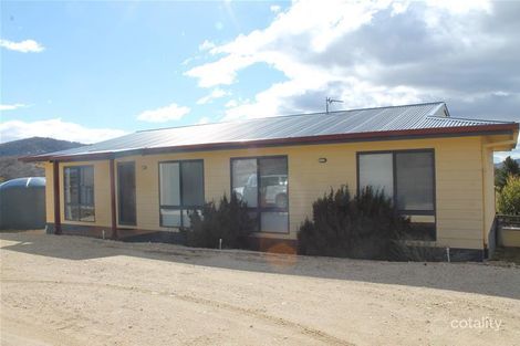 Property photo of 6 Geehi Circuit Moonbah NSW 2627