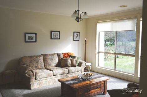 Property photo of 17 Arcadia Downs Drive Kialla VIC 3631