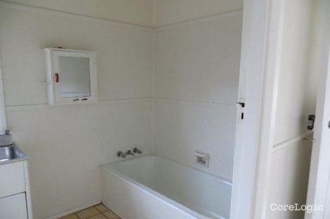 Property photo of 10 Docker Street Marks Point NSW 2280