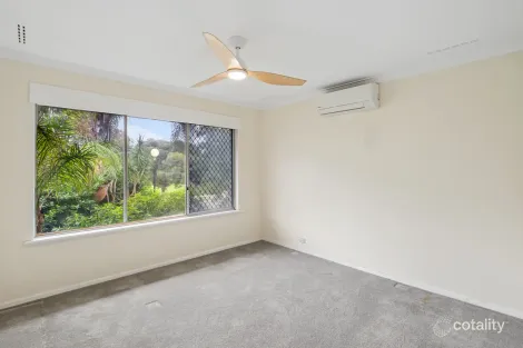 Property photo of 30 Solander Road Hillarys WA 6025