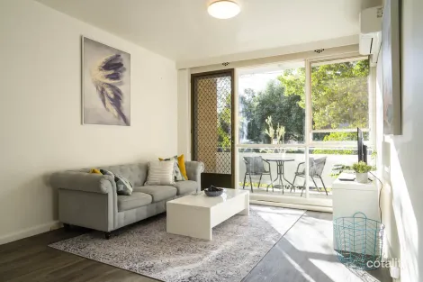 Property photo of 2/22-24 Eildon Road St Kilda VIC 3182