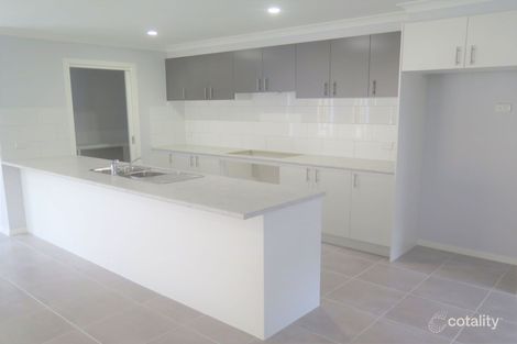 Property photo of 18 Cherokee Parade Clyde VIC 3978