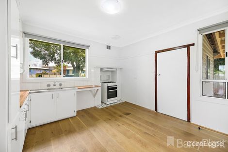 Property photo of 8 McKindlay Street Drouin VIC 3818